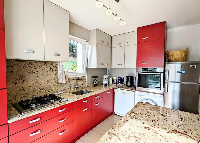 Avec Terrasse, Parking Et Wifi A - Fr-1-589-752 Apartmán *